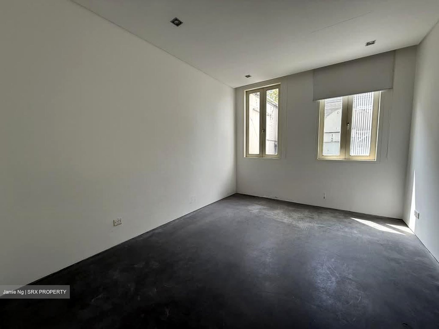 Mohamed Sultan Road (D9), Office #560652051